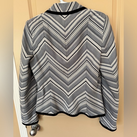 “SOLD” Escada Silk Lined Navy Blazer Single Breasted Multistripe Contrast Trim - Picture 15 of 16